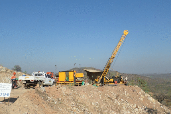 AED Drill rig at Sugar Bag Hill